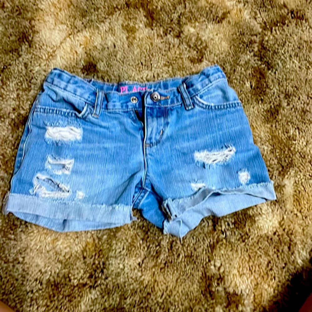 Place Jean shorts never worn size 6X/7
